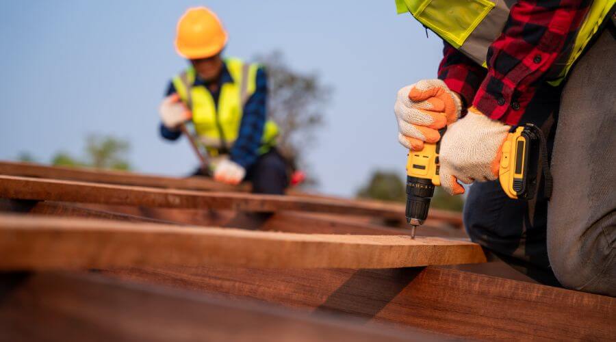 Professional gutter cleaning in Sullivan, NH